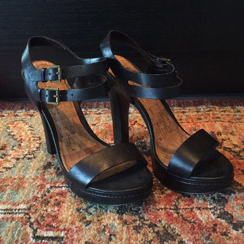 Lauren Ralph Lauren heels